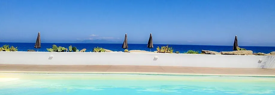 Ancora Bianca Beach Residence 테르메 비글리아토레 0*,