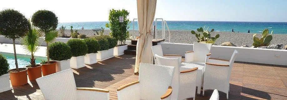 Ancora Bianca Beach Residence 테르메 비글리아토레 펜션