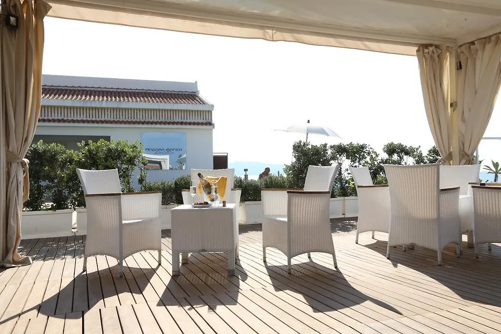 Nyaraló Ancora Bianca Beach Residence Terme Vigliatore
